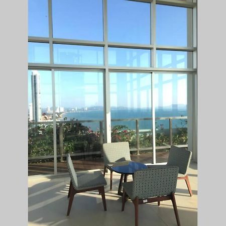 Stunning Seaview Suite Jomtien Beach Esterno foto