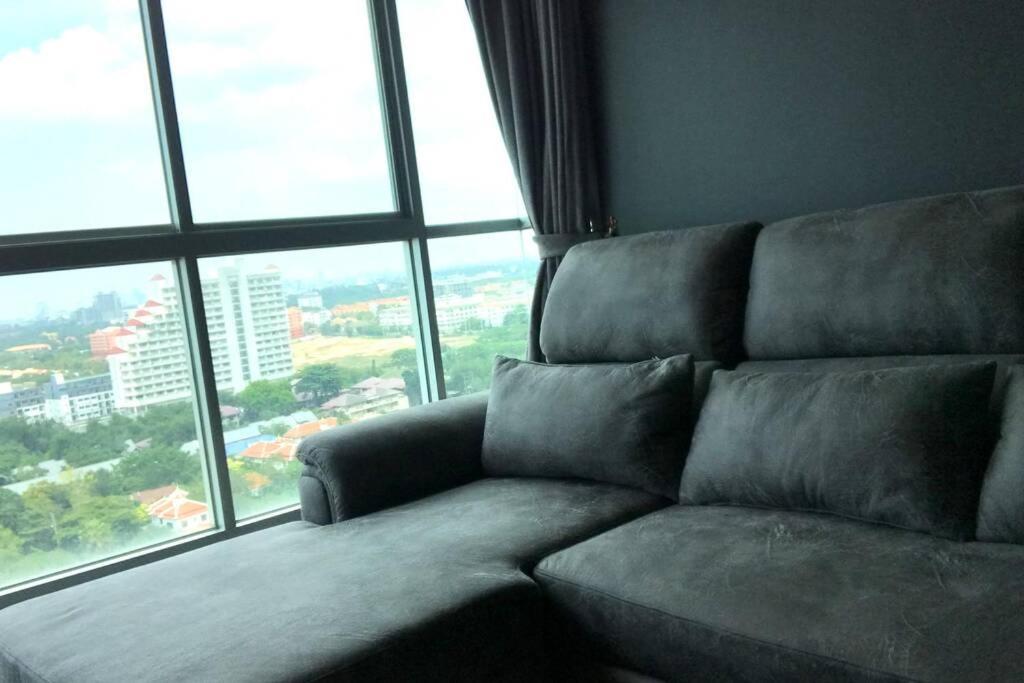 Stunning Seaview Suite Jomtien Beach Esterno foto