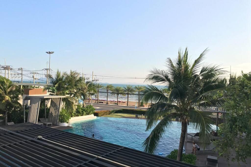 Stunning Seaview Suite Jomtien Beach Esterno foto