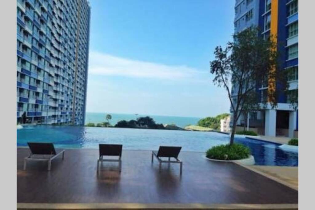 Stunning Seaview Suite Jomtien Beach Esterno foto